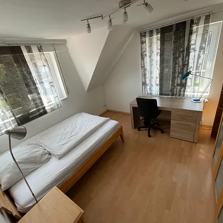 Апартаменты Grosszuegige Fuer Bis Zu 4 Personen Mit Balkon